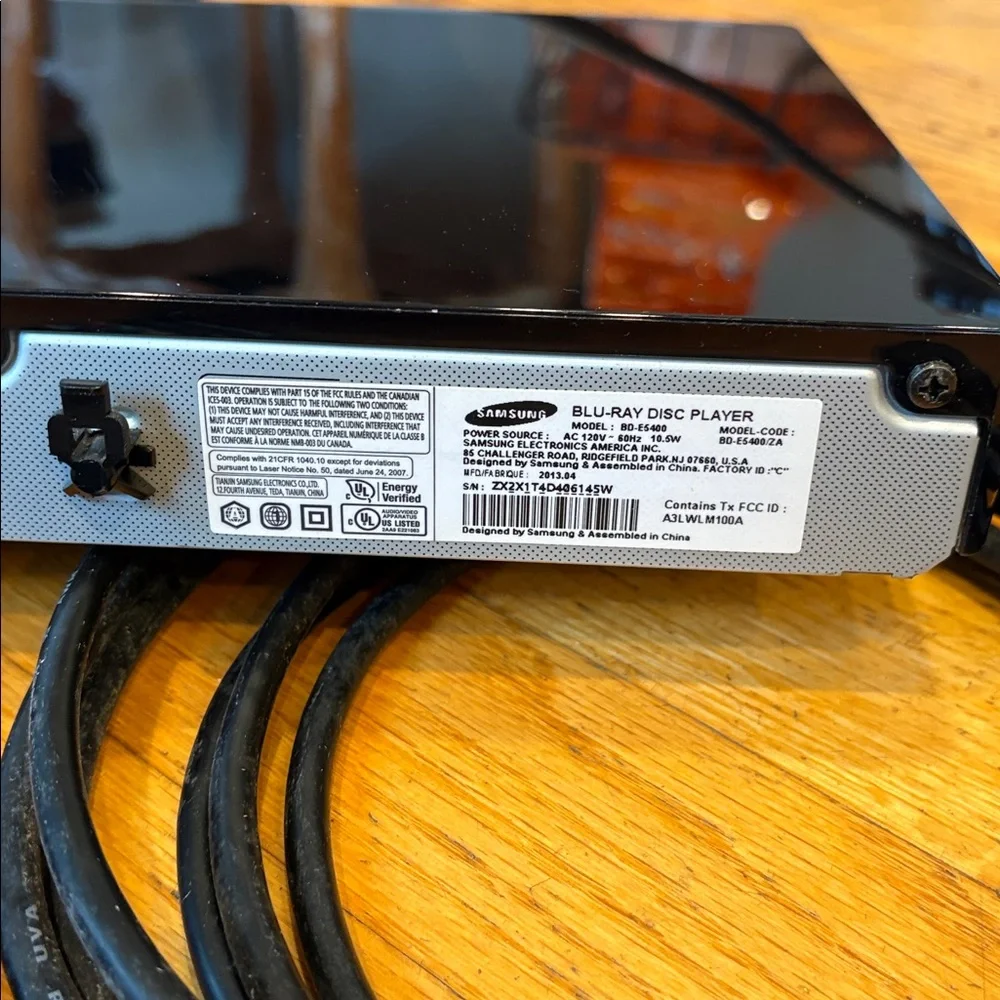 Samsung Blu-Ray Disc Player- Model BD-E5400